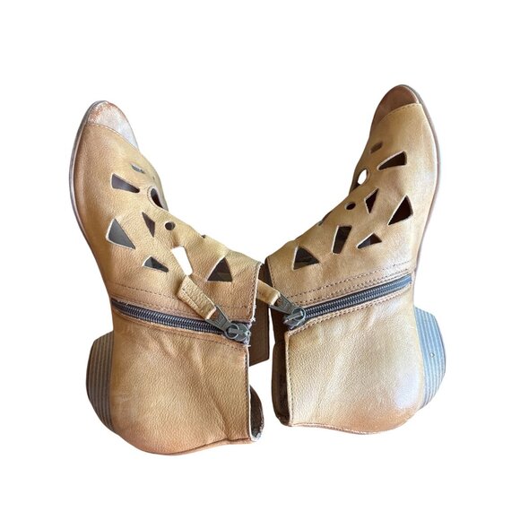 Miz Mooz Leather Cut Out Ankle Sandals Zip Wheat Tan Size‎ 39 8.5-9 Boho Current - Picture 9 of 12